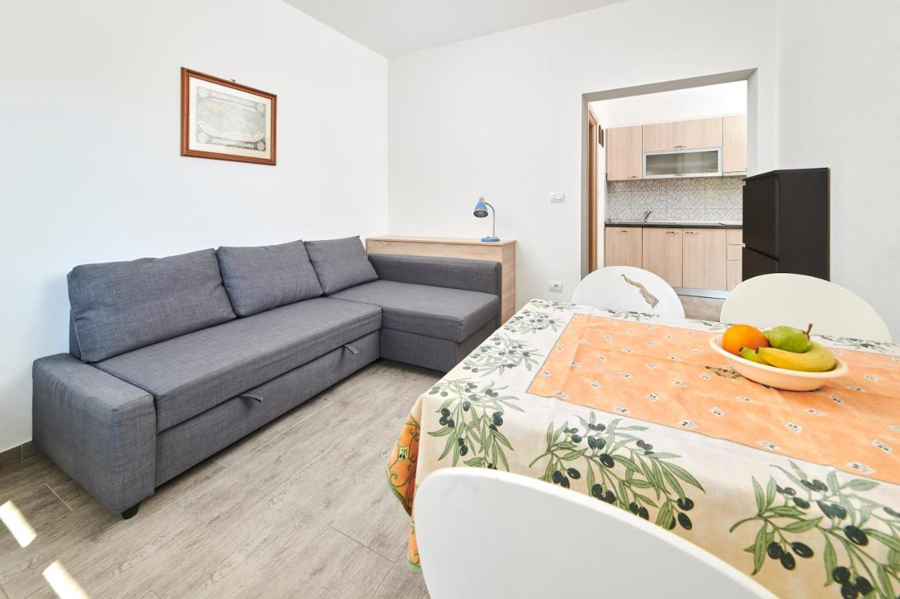 Apartments Ferlin Umag Exterior photo